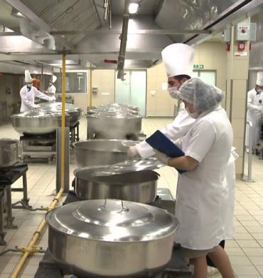 Adana Yerinde Üretim Yemek